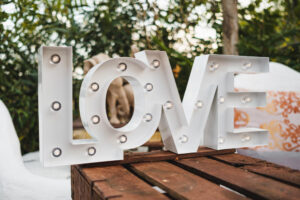 letras luminiosas boda 05 Anima'ns Animación infantil para eventos, bodas, comuniones... letras luminiosas boda 05 Anima'ns Animación infantil para eventos, bodas, comuniones...