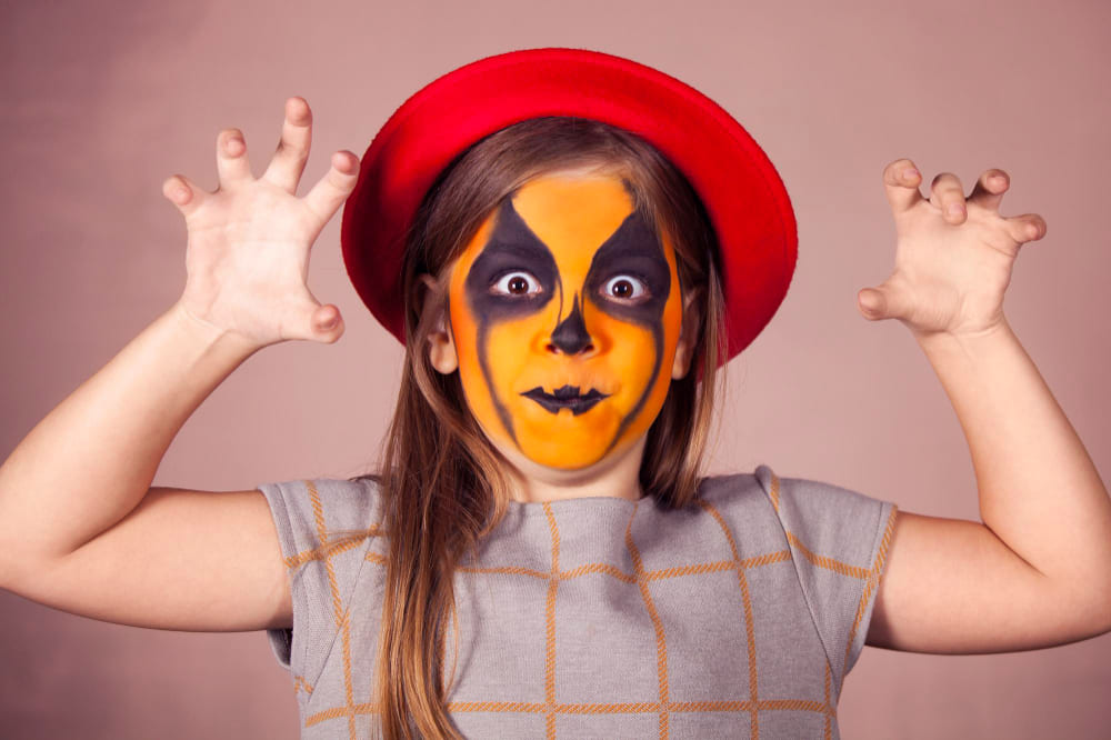 pintacaras halloween maquillaje Anima'ns Animación infantil para eventos, bodas, comuniones...